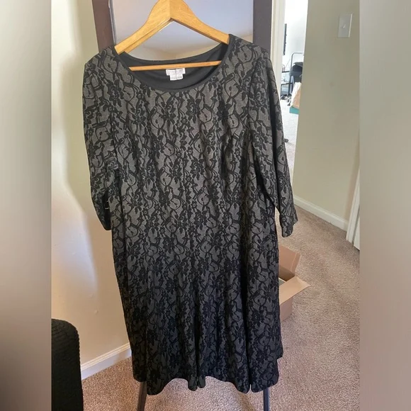 London times floral lace dress 3/4 sleeves